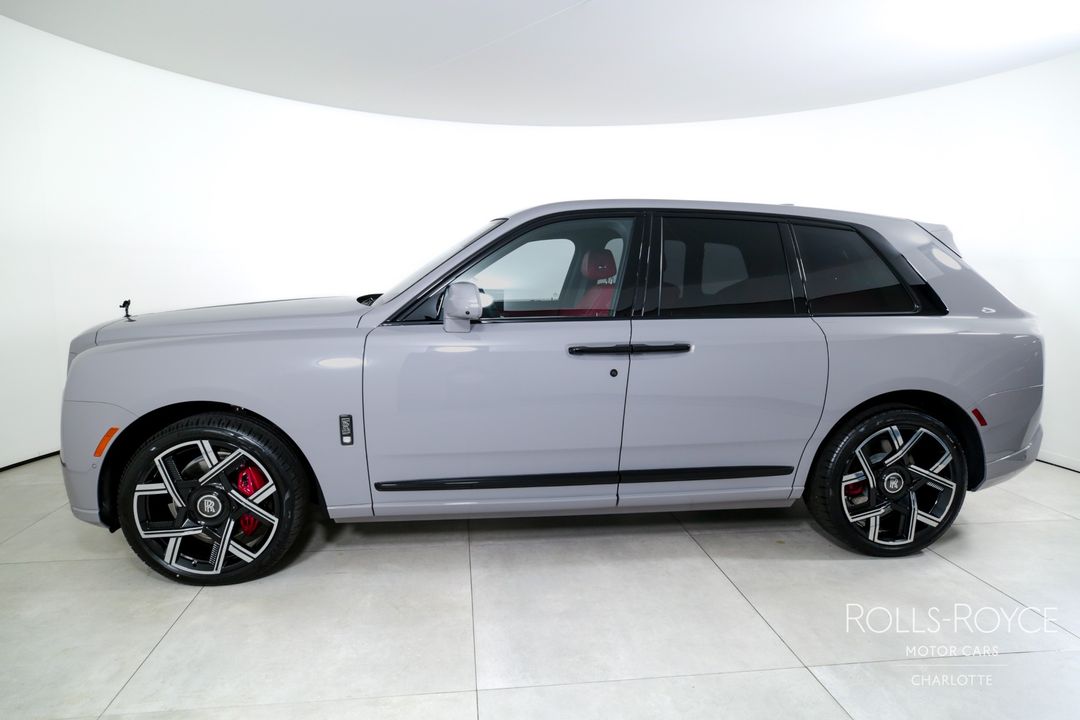 2025 Rolls-Royce Black Badge Cullinan