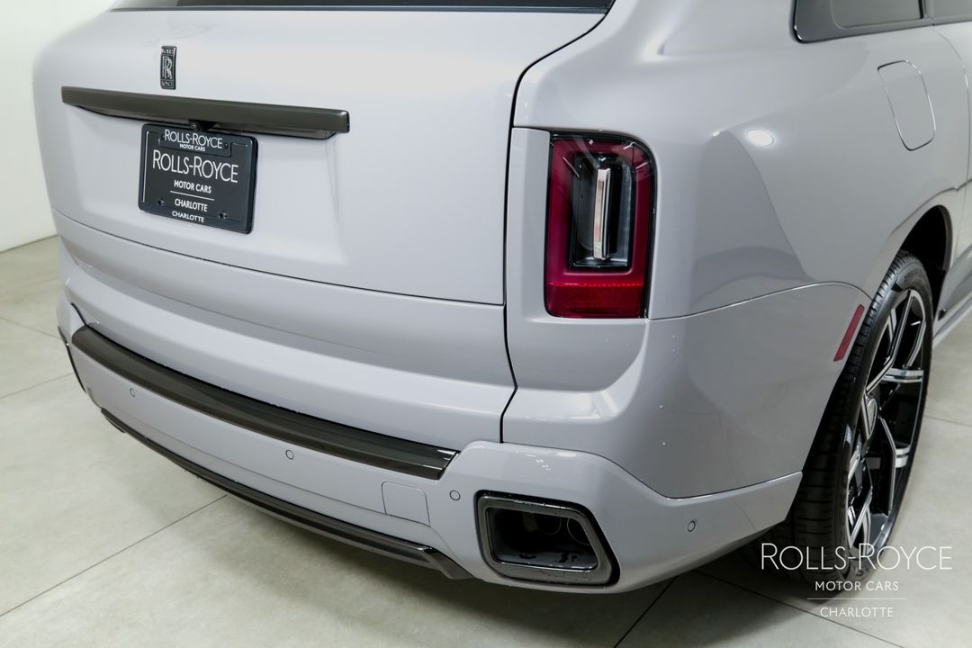 2025 Rolls-Royce Black Badge Cullinan