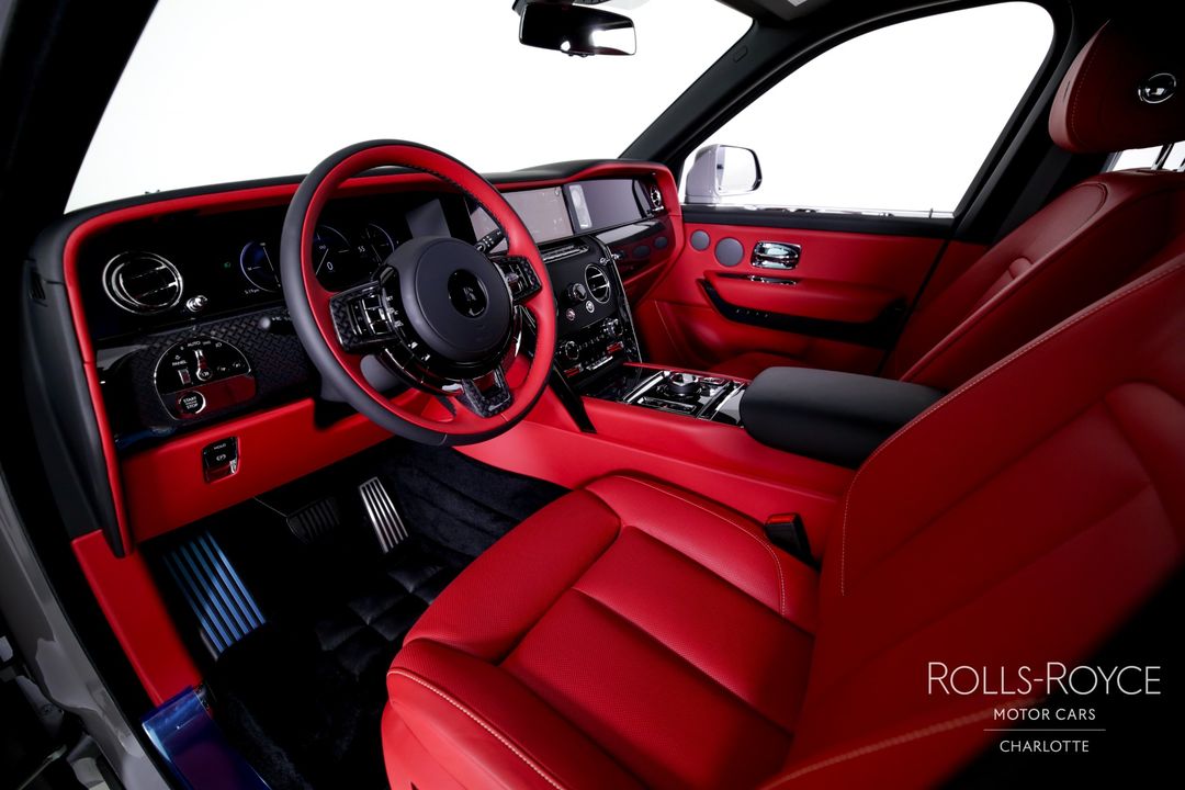 2025 Rolls-Royce Black Badge Cullinan