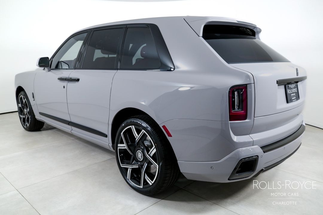 2025 Rolls-Royce Black Badge Cullinan