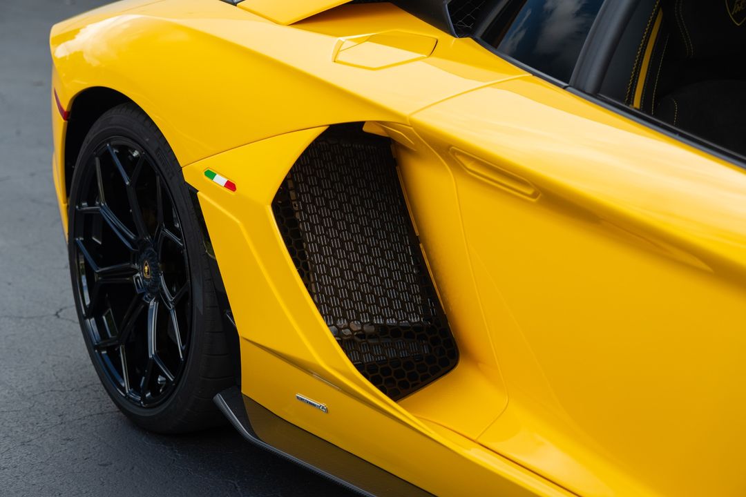 2022 Lamborghini Aventador