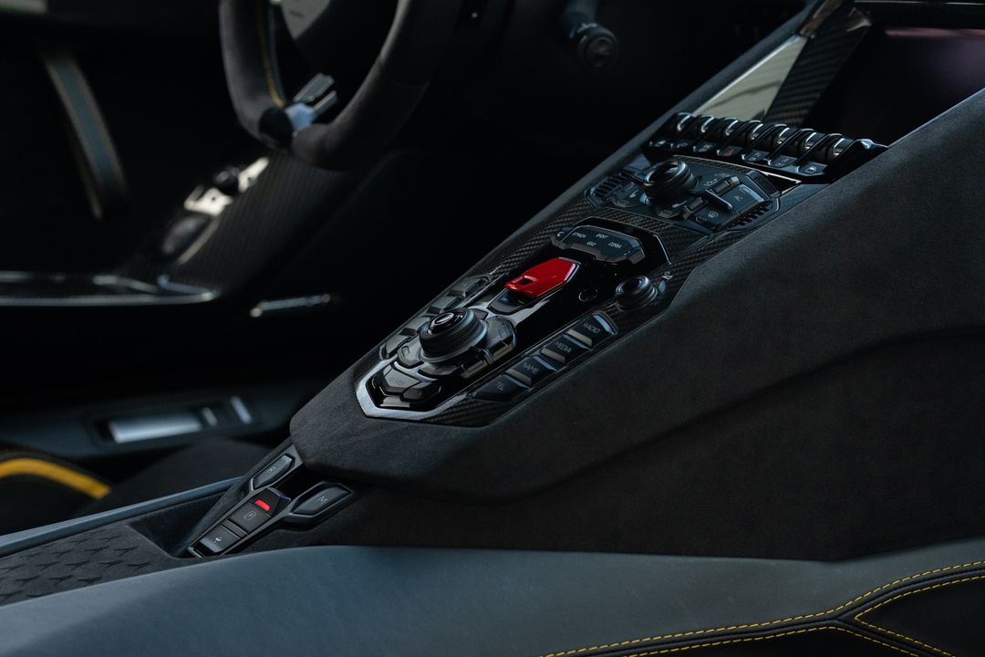 2022 Lamborghini Aventador