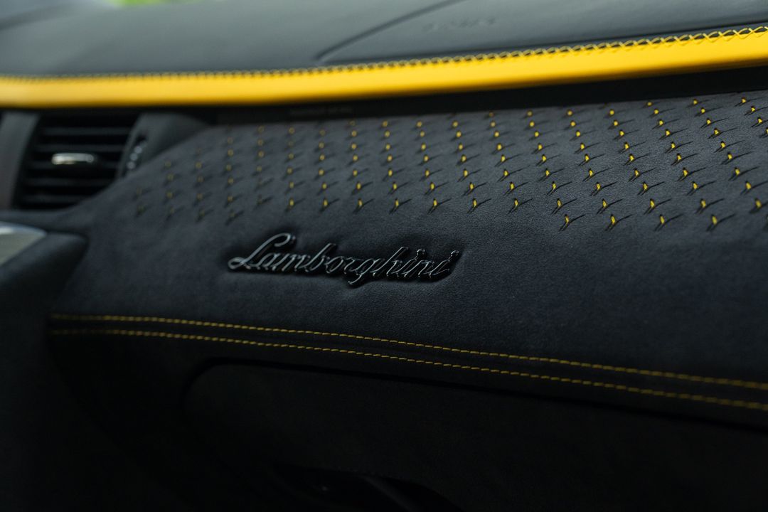 2022 Lamborghini Aventador