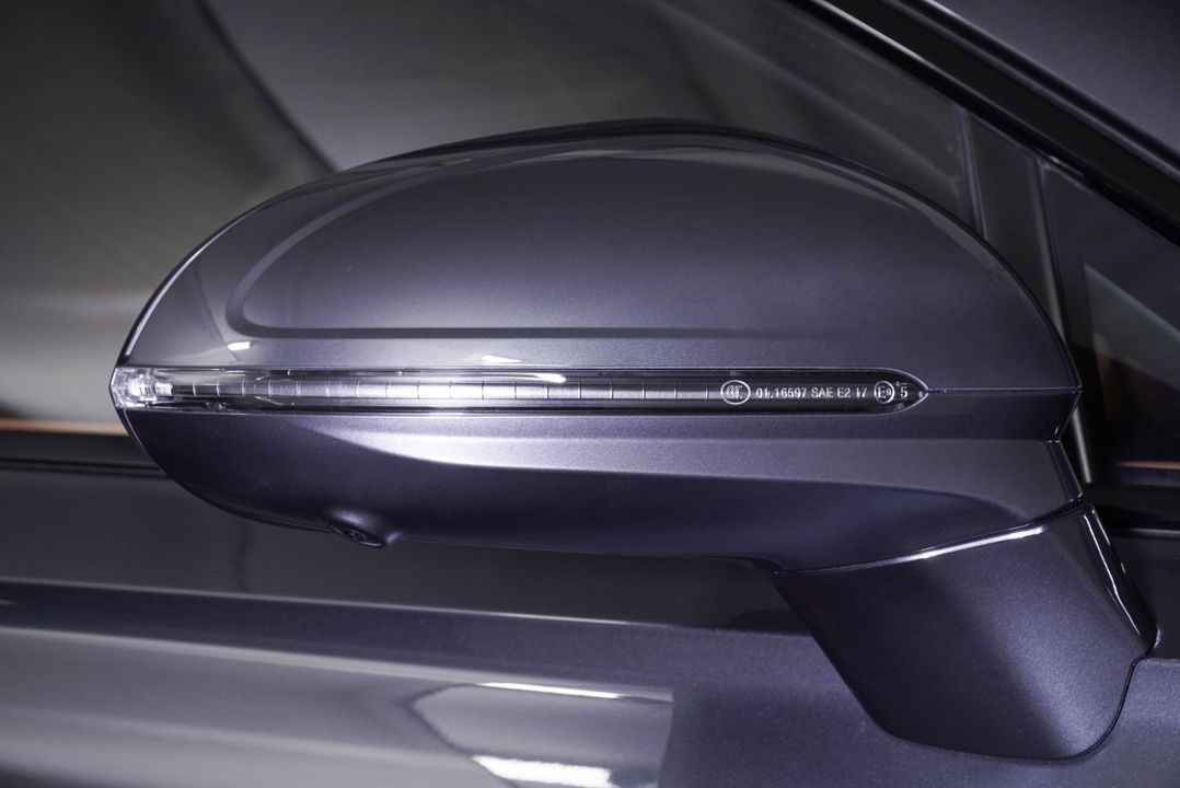 2025 Bentley Flying Spur