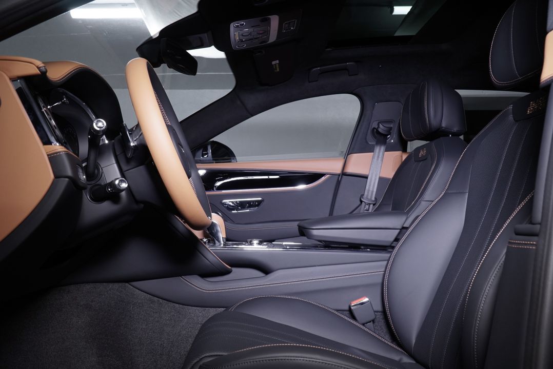 2025 Bentley Flying Spur