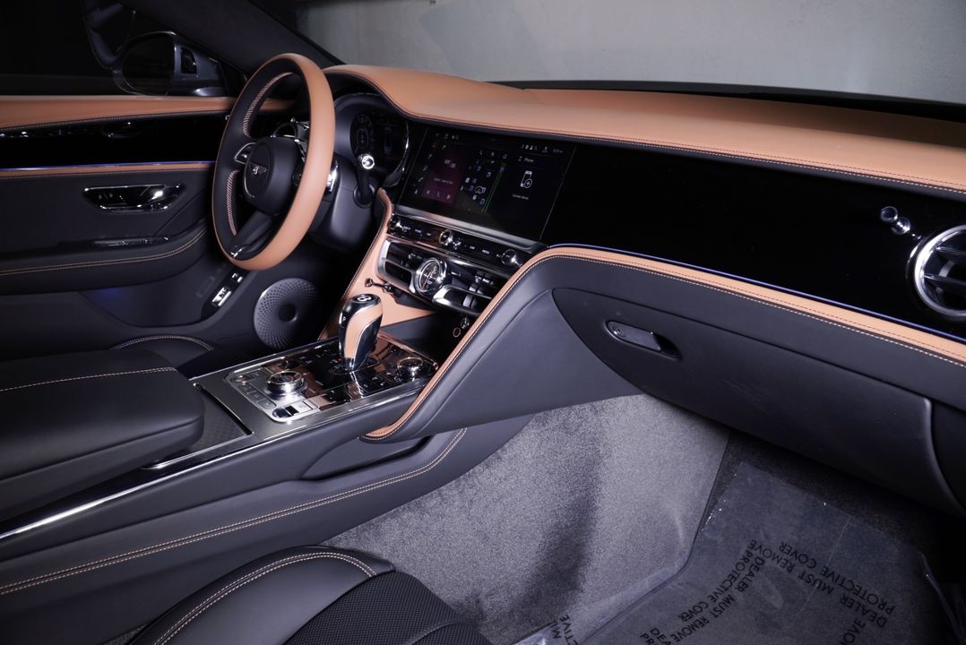 2025 Bentley Flying Spur