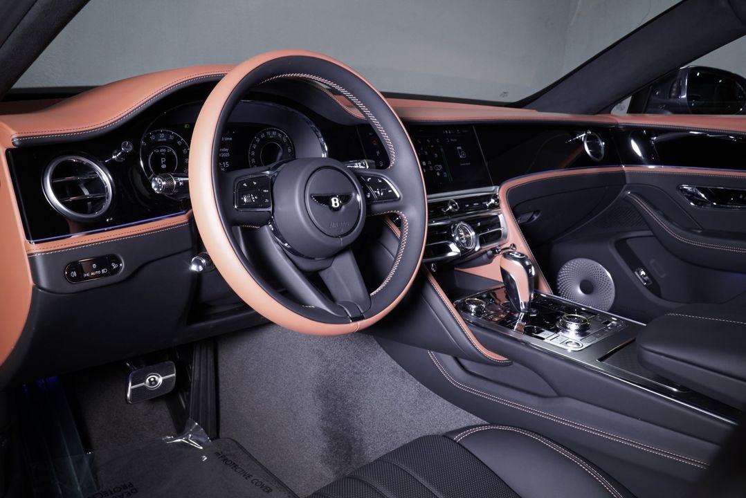2025 Bentley Flying Spur