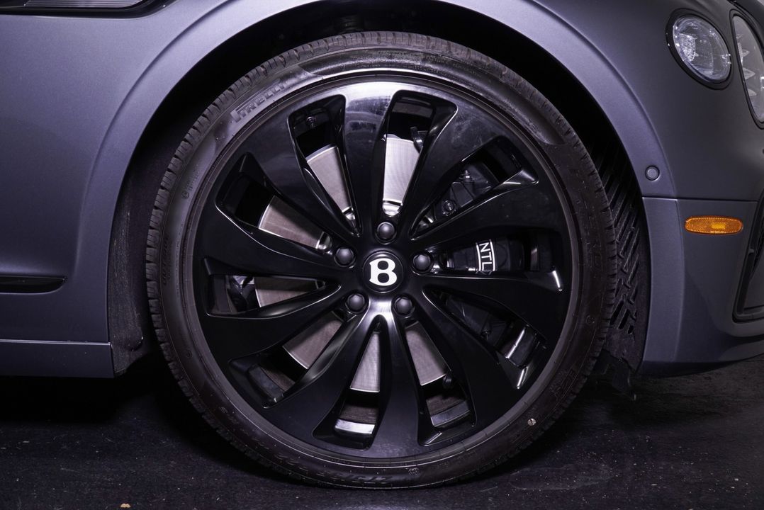 2025 Bentley Flying Spur