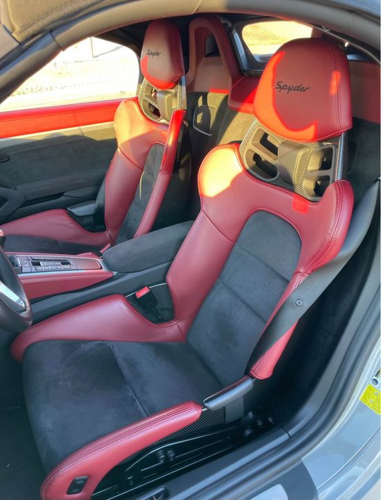 2020 Porsche 718 Boxster