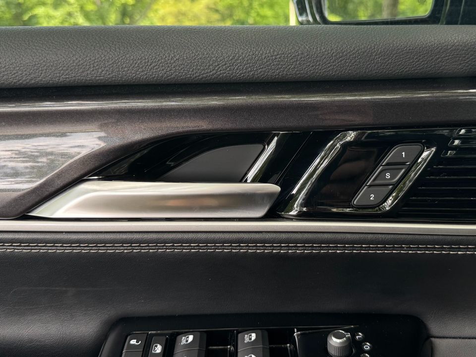 2024 Jeep Wagoneer