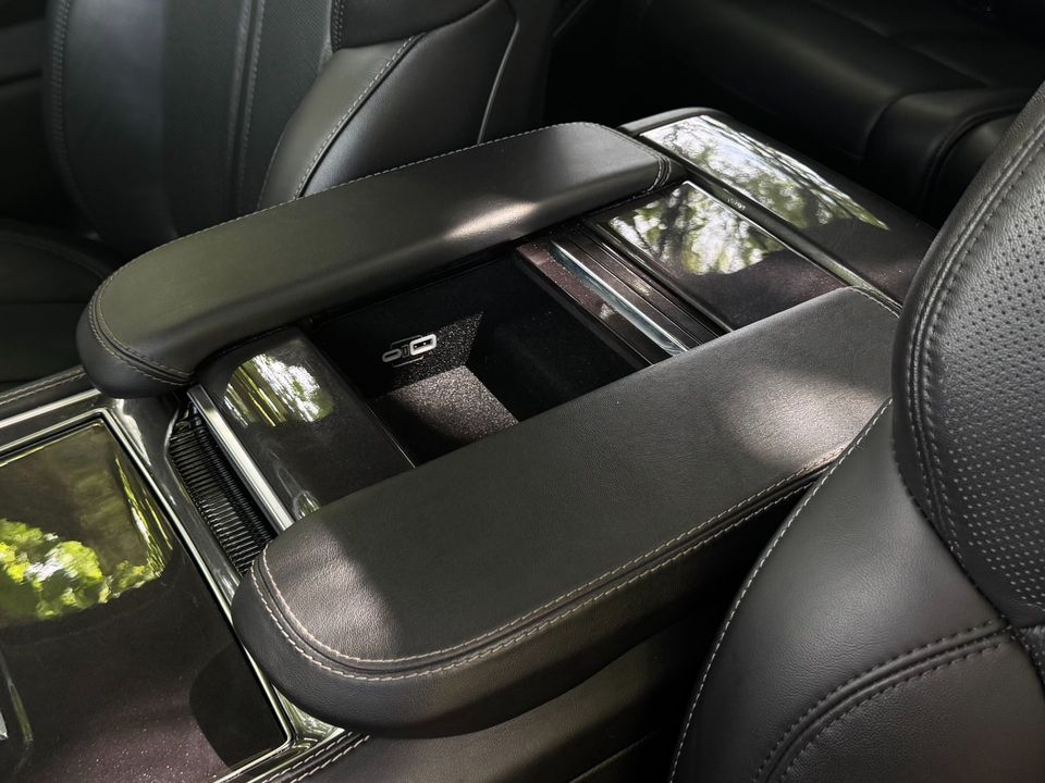 2024 Jeep Wagoneer