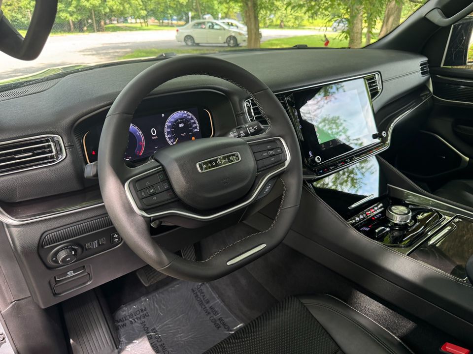 2024 Jeep Wagoneer