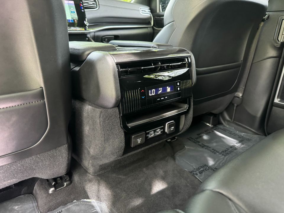 2024 Jeep Wagoneer