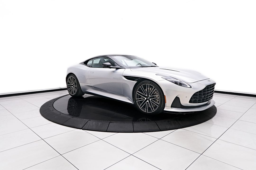 2024 Aston Martin DB12