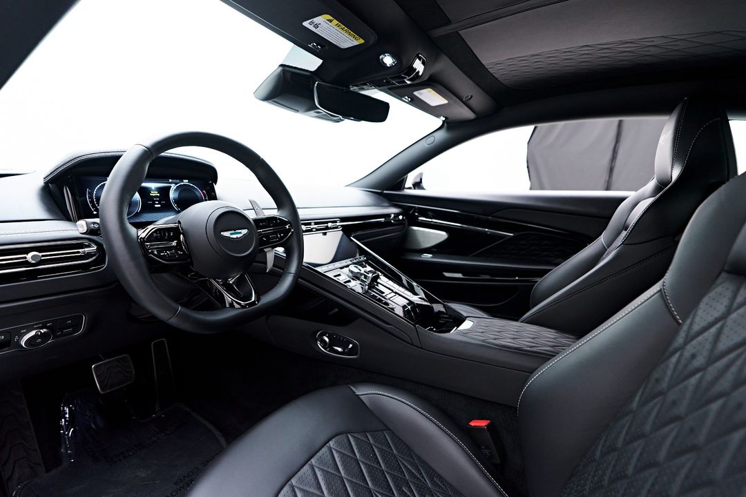2024 Aston Martin DB12