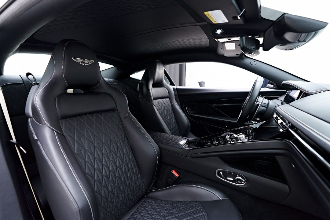 2024 Aston Martin DB12