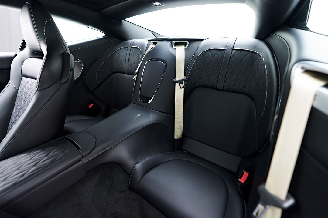 2024 Aston Martin DB12