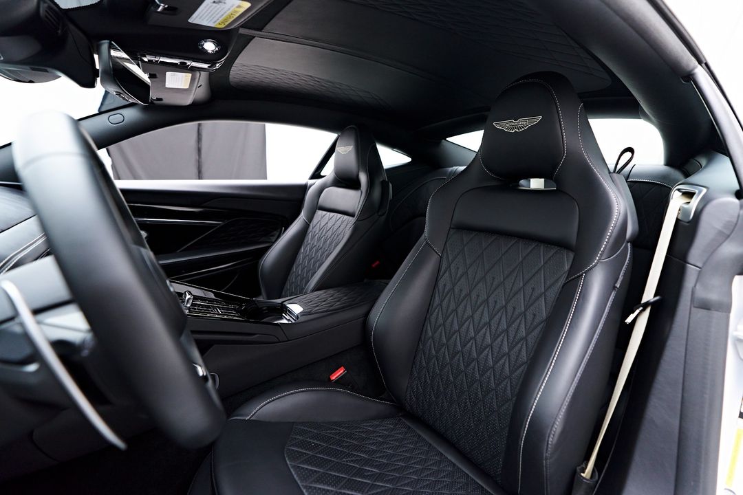 2024 Aston Martin DB12