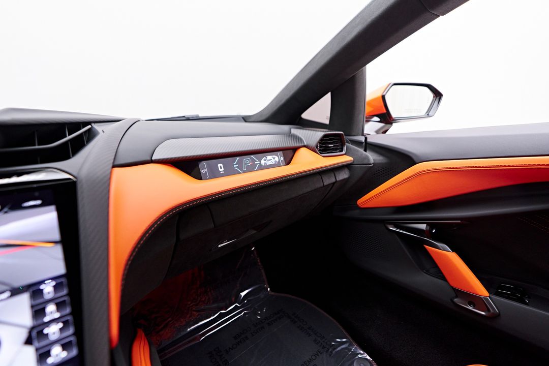 2024 Lamborghini Revuelto