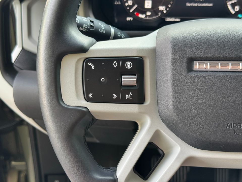 2024 Land Rover Defender 110 P400 S