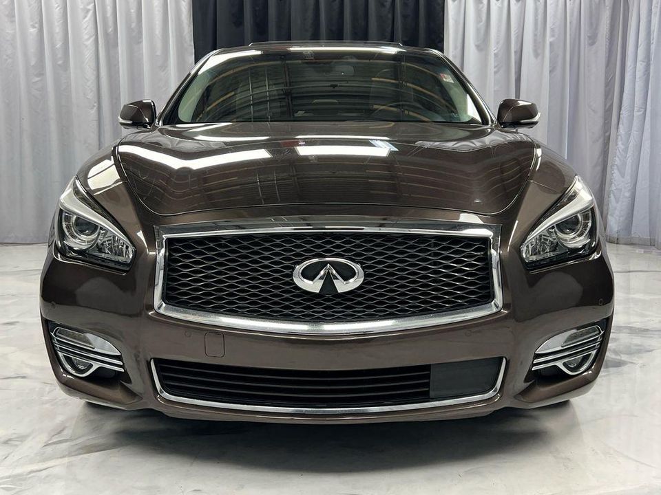 2015 INFINITI Q70L