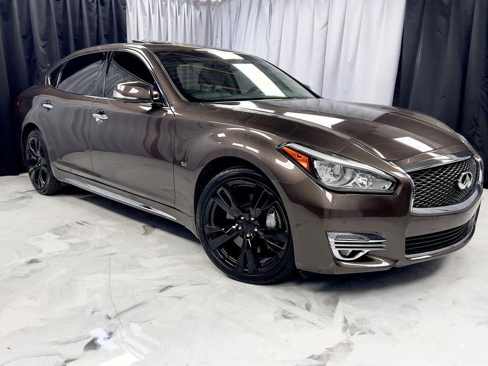 2015 INFINITI Q70L