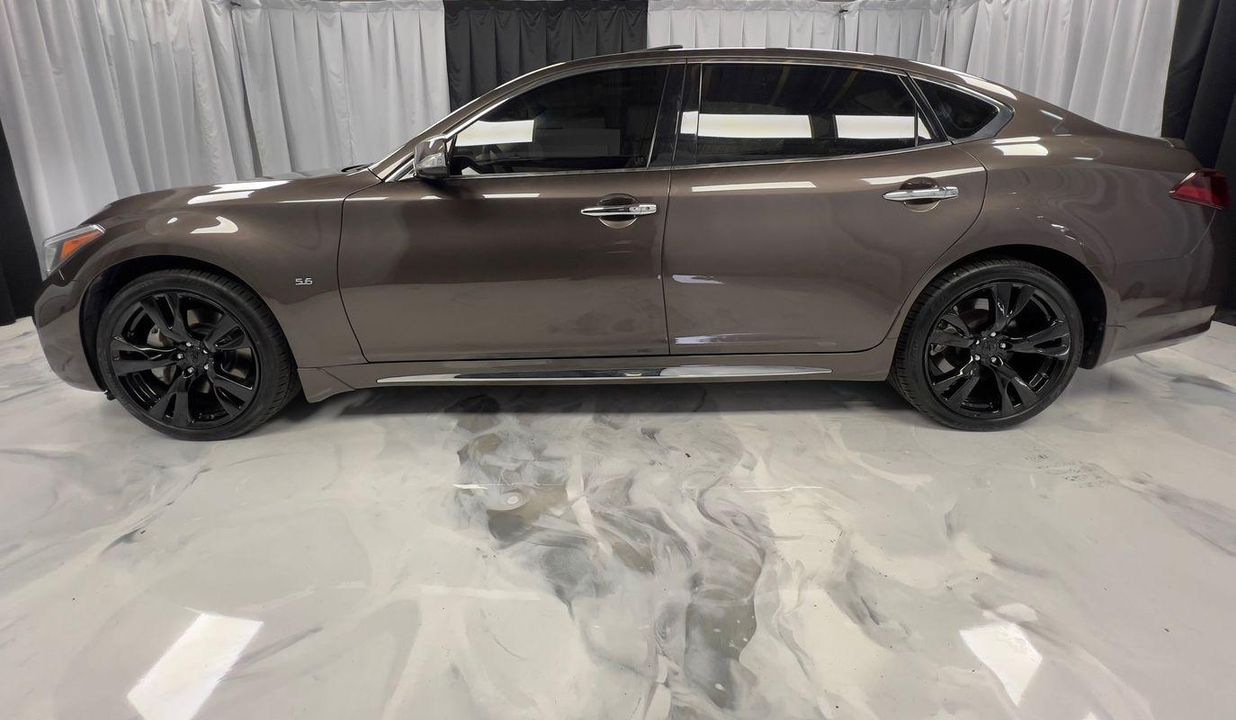 2015 INFINITI Q70L