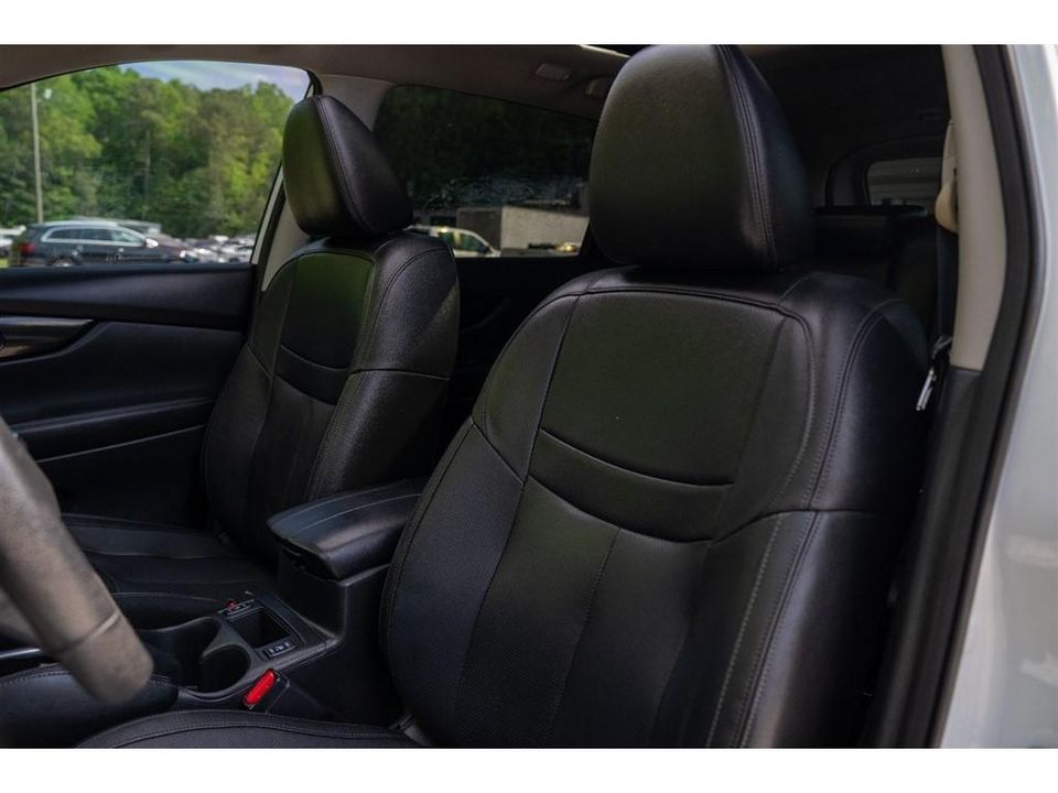 2020 Nissan Rogue