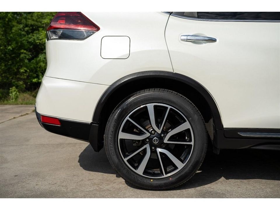 2020 Nissan Rogue