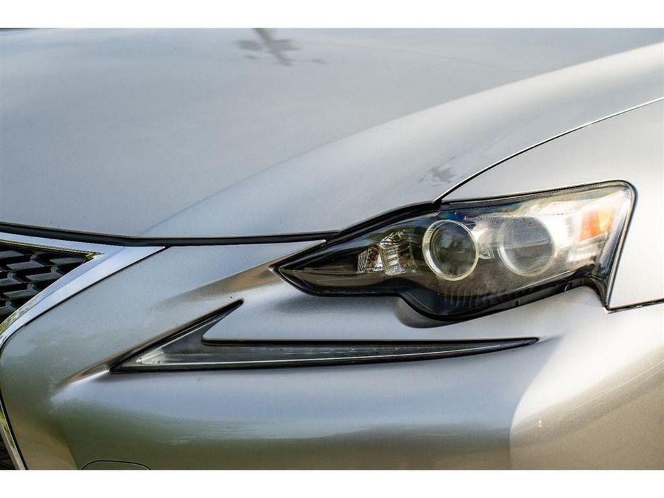 2015 Lexus IS