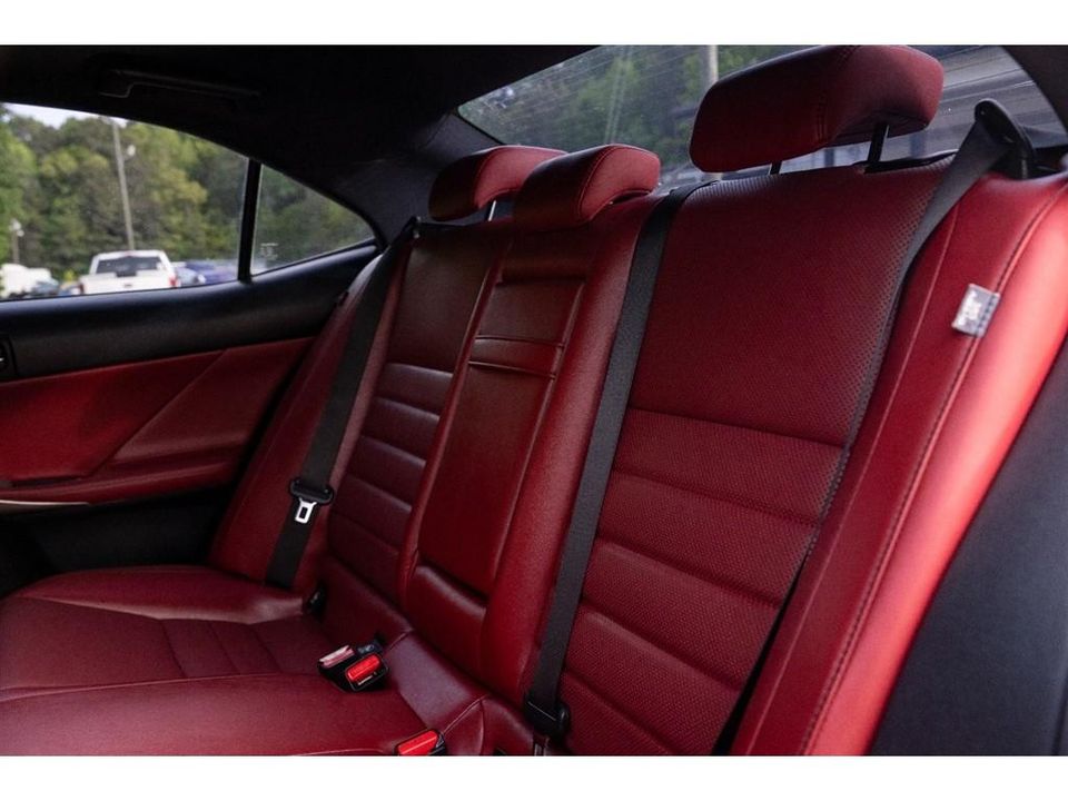 2015 Lexus IS