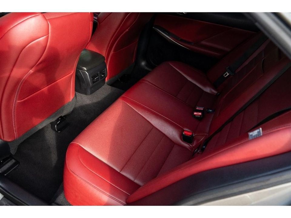 2015 Lexus IS