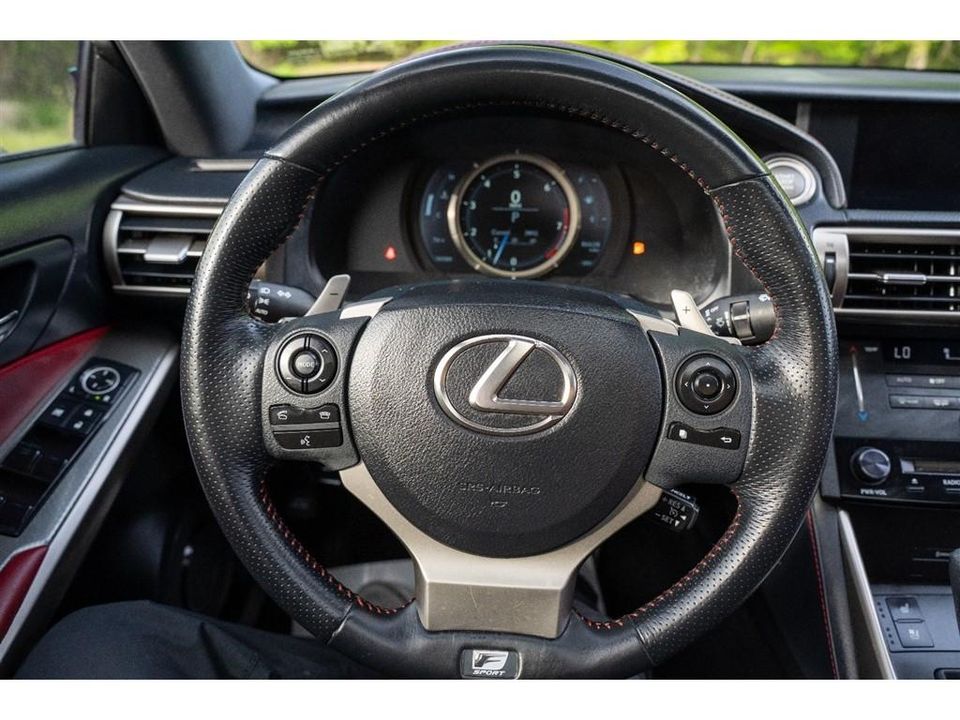 2015 Lexus IS