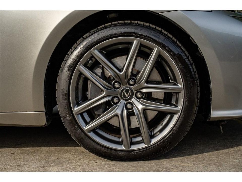 2015 Lexus IS