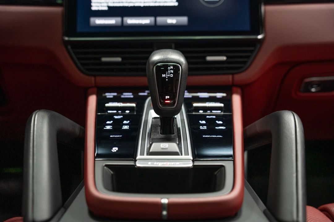 2022 Porsche Cayenne