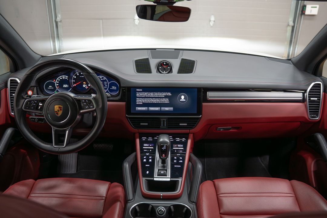 2022 Porsche Cayenne