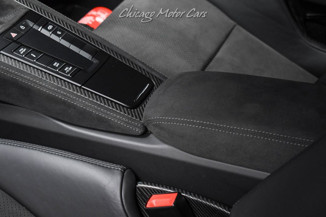 2023 Porsche 718 Cayman GT4 RS