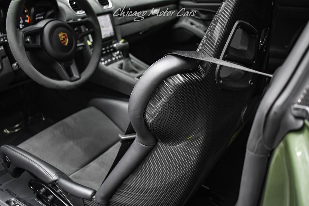 2023 Porsche 718 Cayman GT4 RS