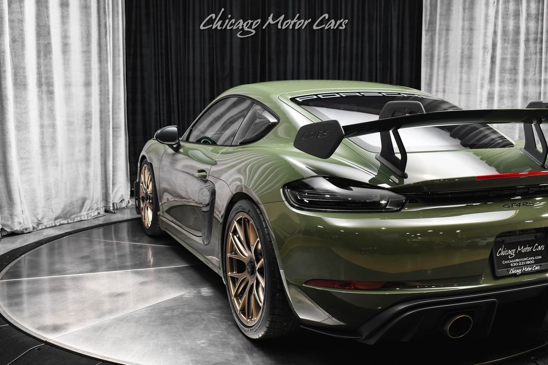 2023 Porsche 718 Cayman GT4 RS