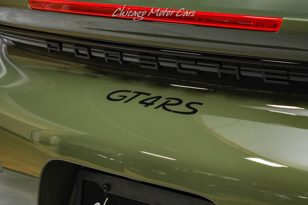 2023 Porsche 718 Cayman GT4 RS