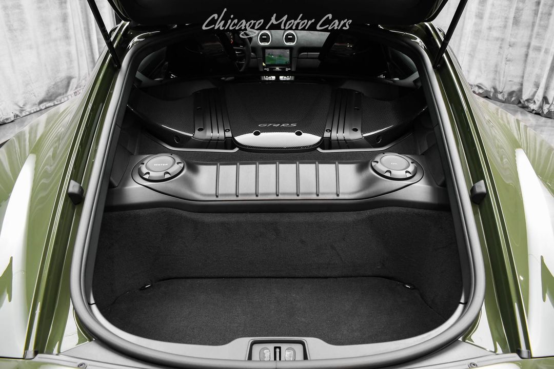 2023 Porsche 718 Cayman GT4 RS