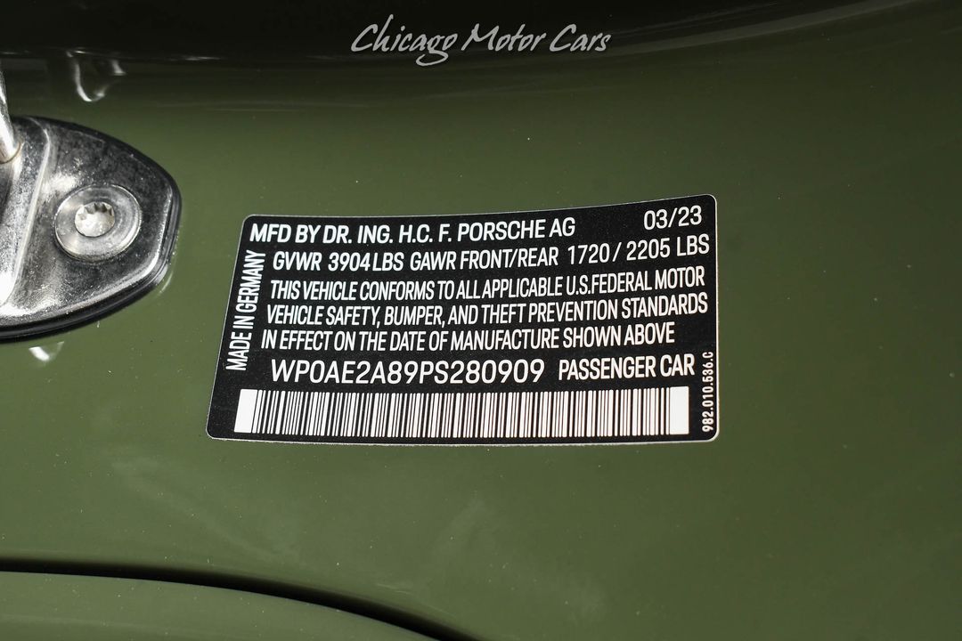 2023 Porsche 718 Cayman GT4 RS