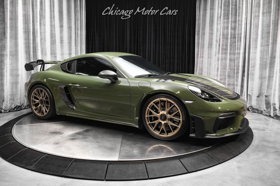 2023 Porsche 718 Cayman GT4 RS
