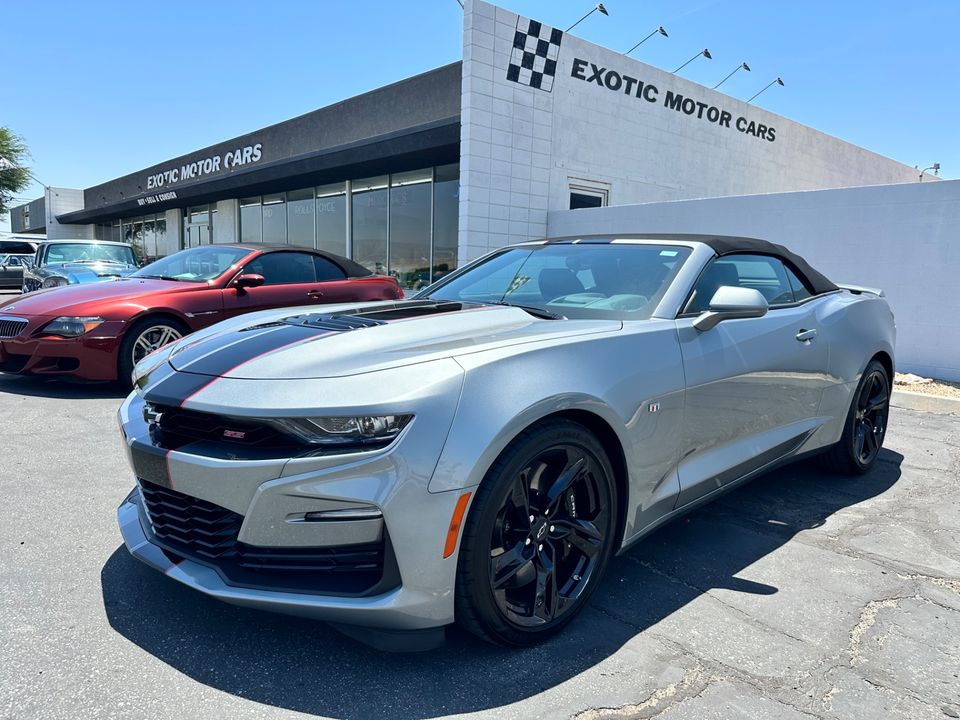 2024 Chevrolet Camaro 2