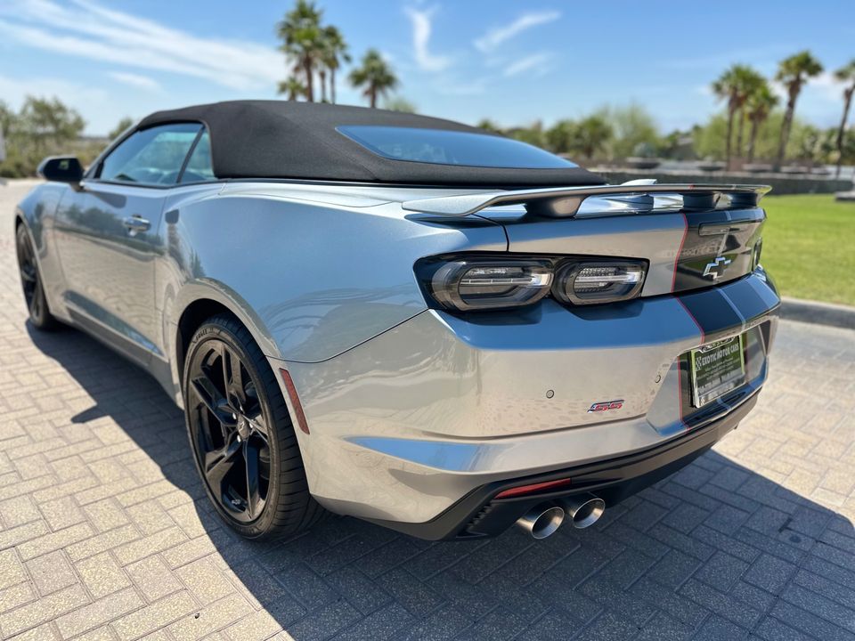 2024 Chevrolet Camaro 2