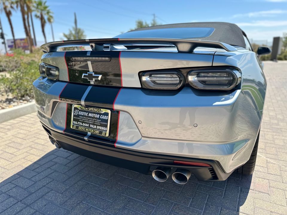 2024 Chevrolet Camaro 2