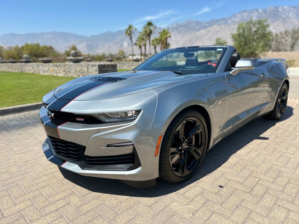 2024 Chevrolet Camaro 2