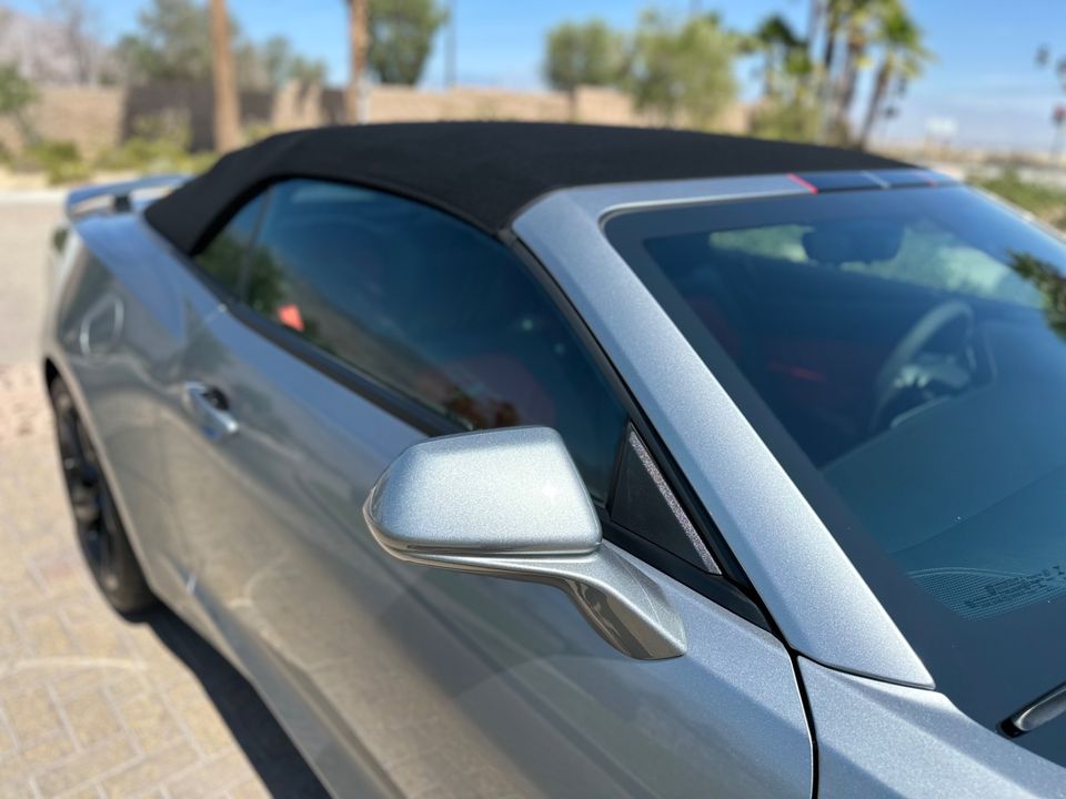 2024 Chevrolet Camaro 2