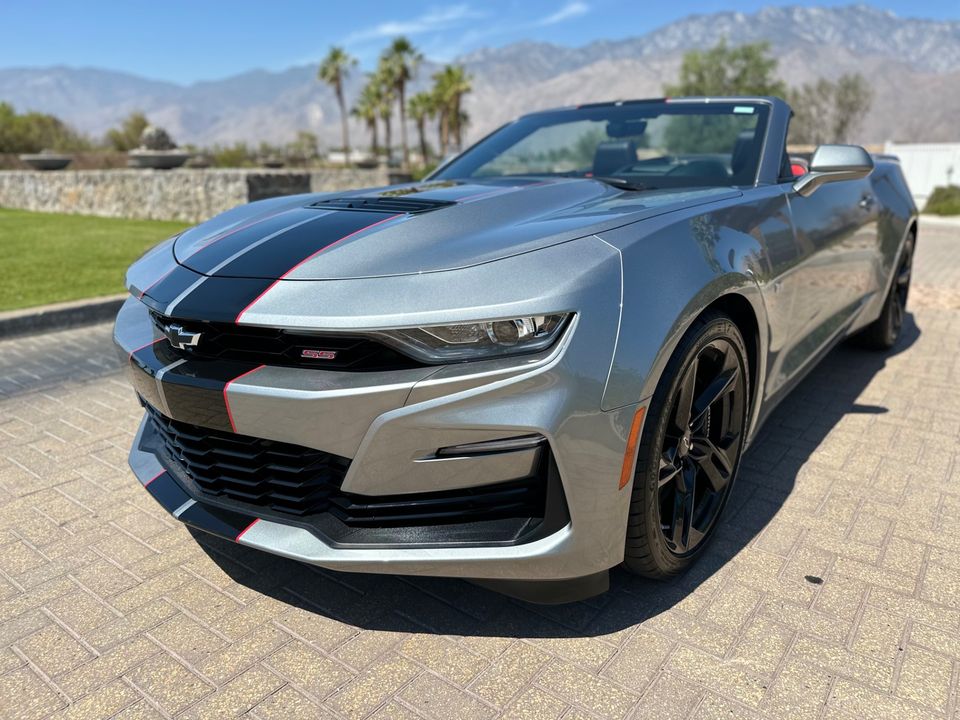 2024 Chevrolet Camaro 2