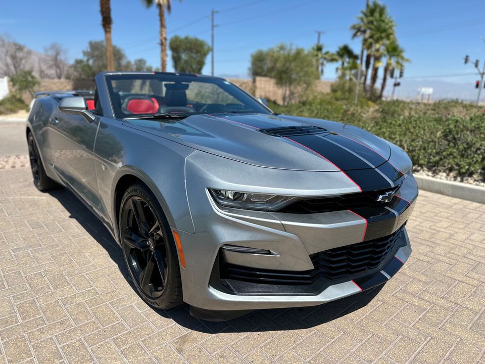 2024 Chevrolet Camaro 2